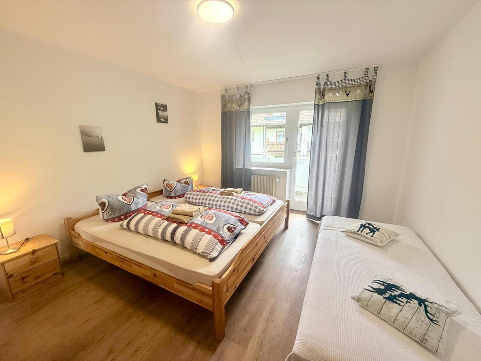 Ferienhaus Frei 4 Compact Hinterzarten Exteriör bild